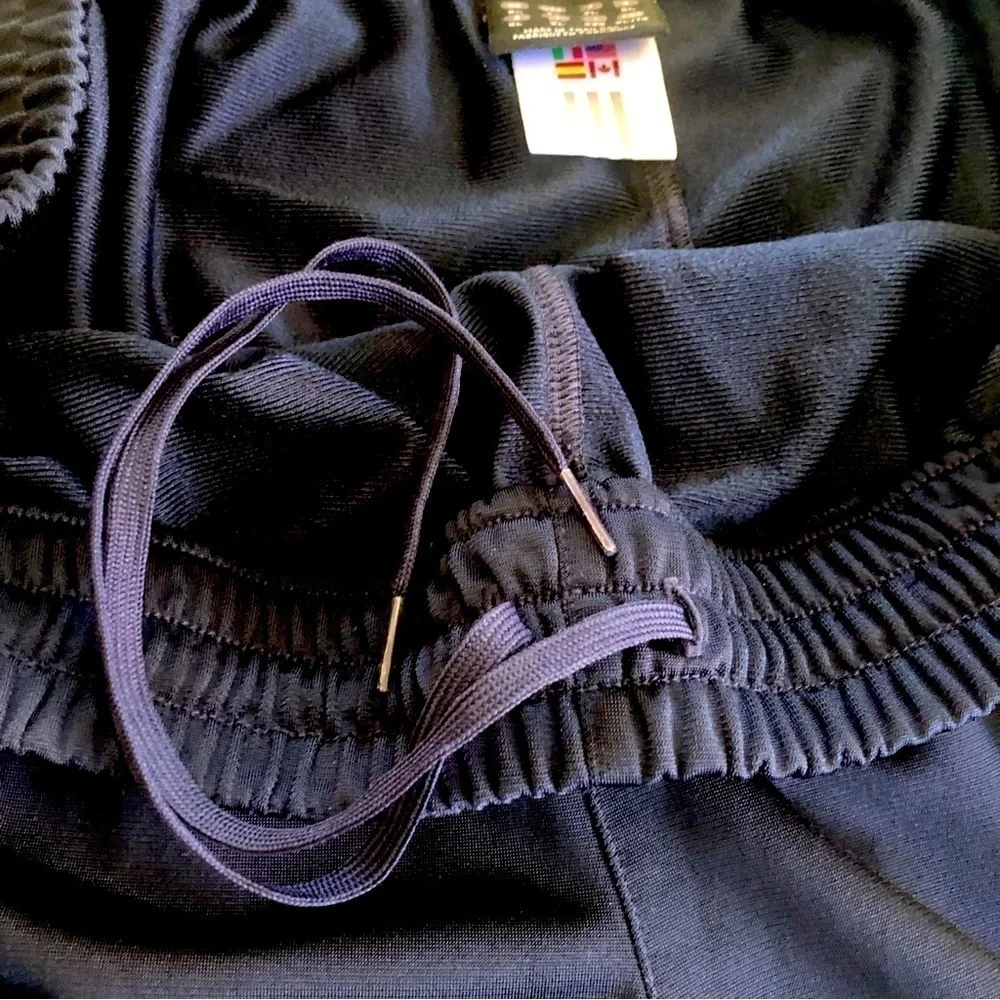 Adidas Men’s Vintage 2007 Navy Blue Sweatpants Size XL
